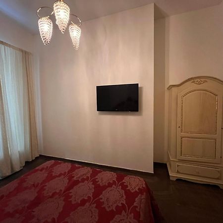 Bed and Breakfast Beb Mariafrancesca Neapol Zewnętrze zdjęcie