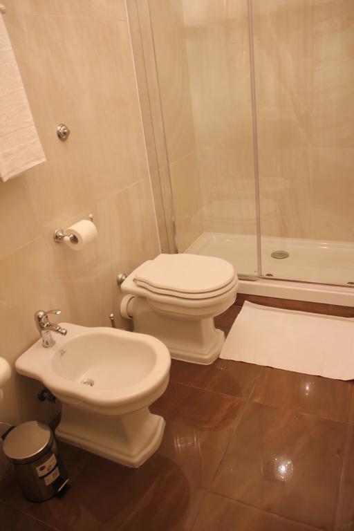 Bed and Breakfast Beb Mariafrancesca Neapol Zewnętrze zdjęcie