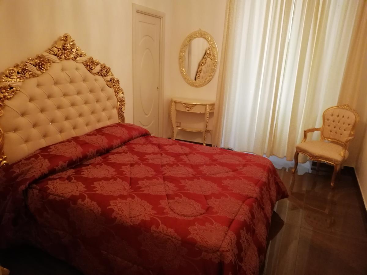 Bed and Breakfast Beb Mariafrancesca Neapol Zewnętrze zdjęcie