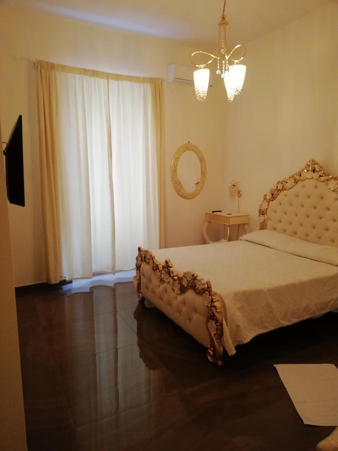 Bed and Breakfast Beb Mariafrancesca Neapol Zewnętrze zdjęcie